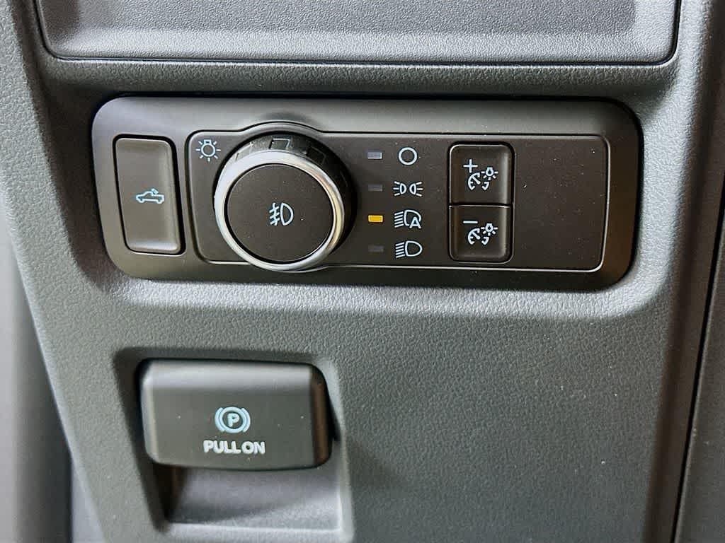 Ford F-150 STX 2026