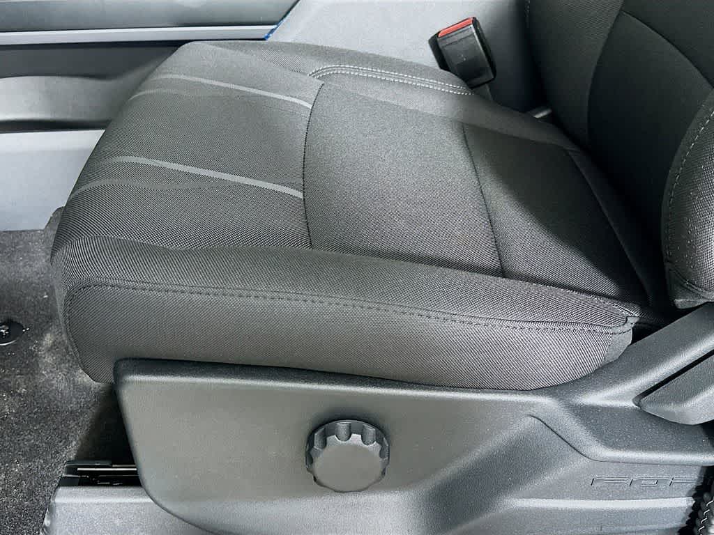 Ford F-150 STX 2026