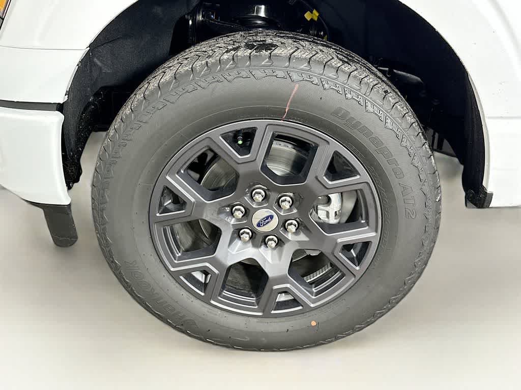 Ford F-150 STX 2026