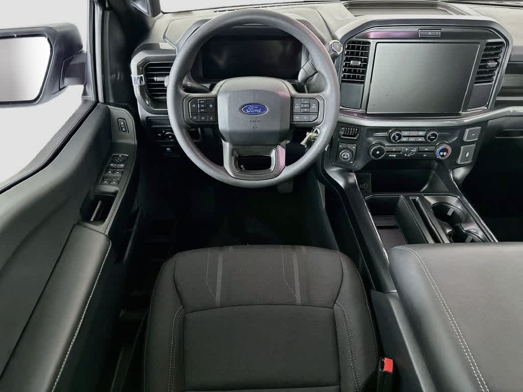 Ford F-150 STX 2026