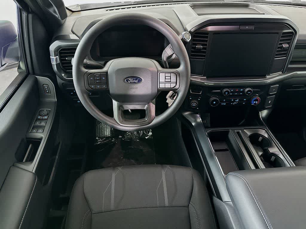 Ford F-150 STX 2026