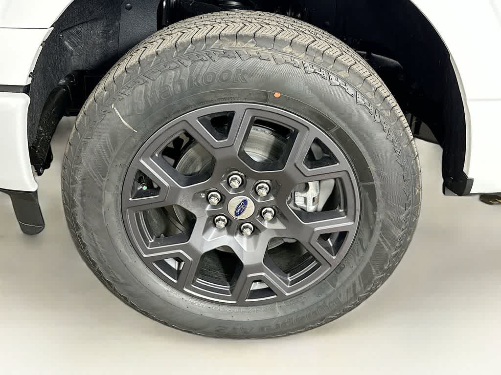 Ford F-150 STX 2026