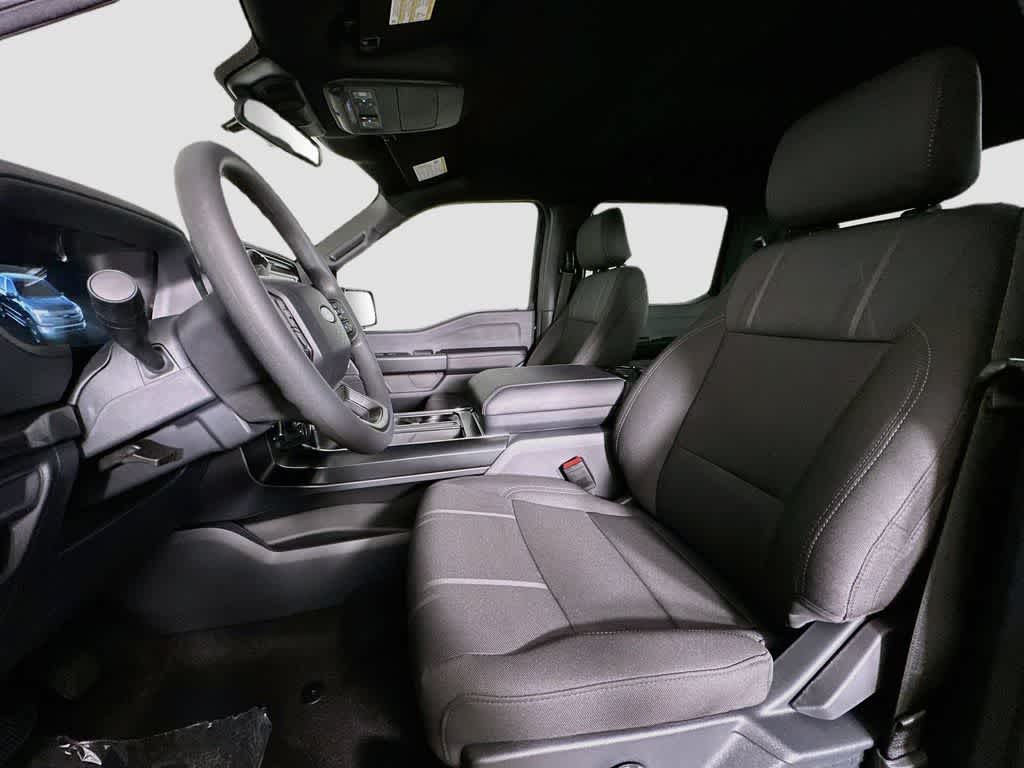 Ford F-150 STX 2026
