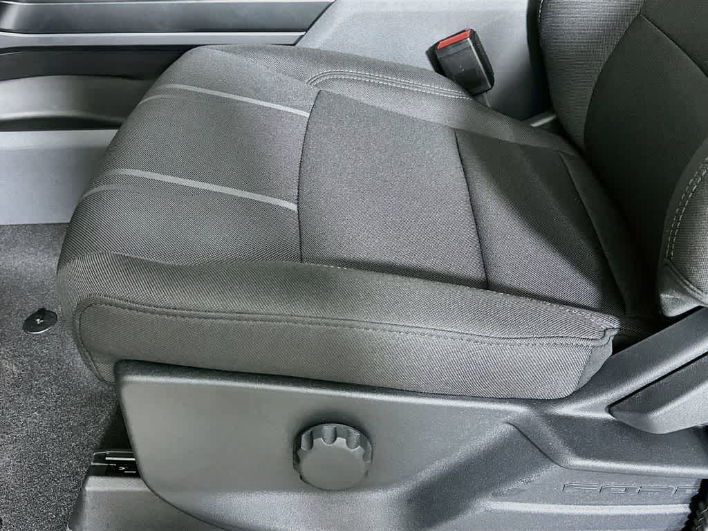 Ford F-150 STX 2026