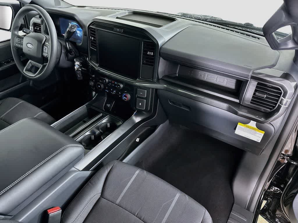 Ford F-150 STX 2026