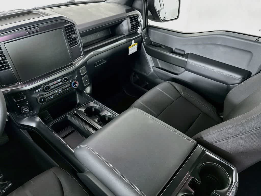 Ford F-150 STX 2026