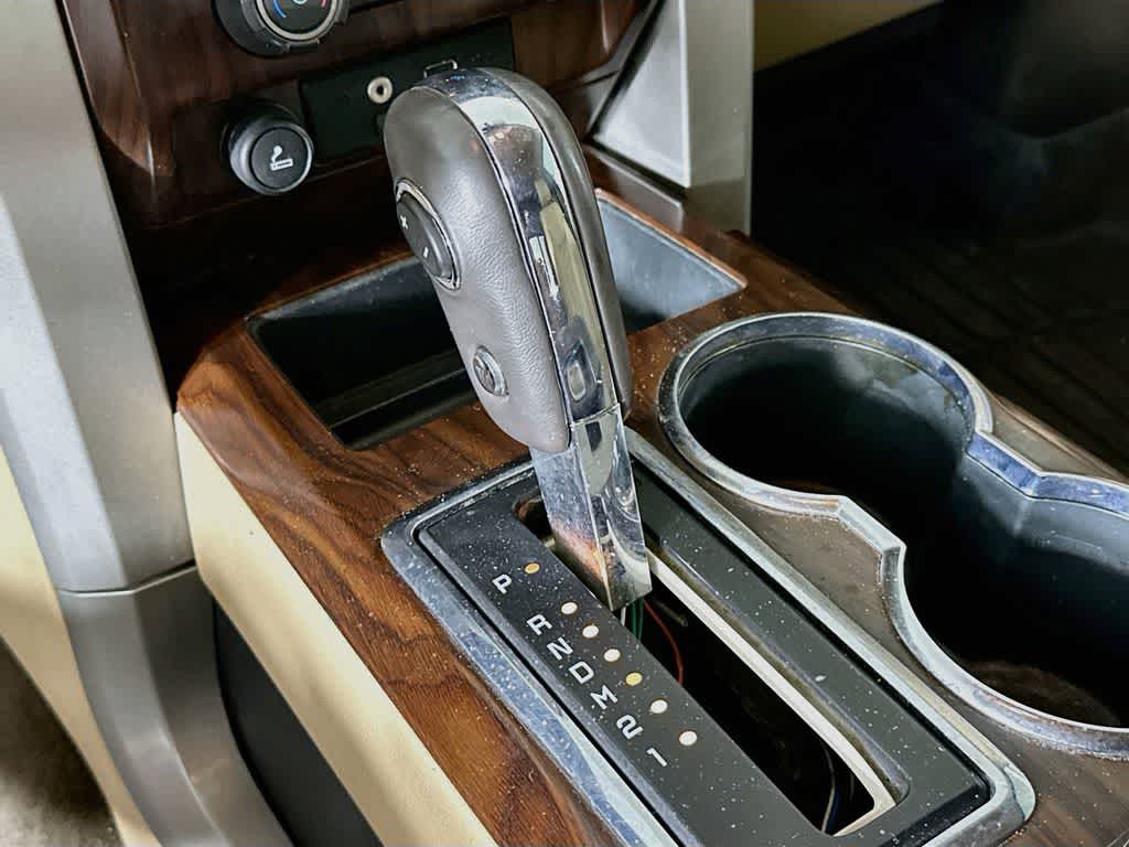 Ford F-150 Lariat 2012