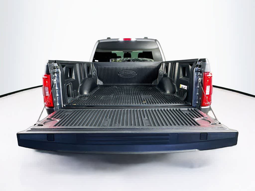 2023 Ford F-150 Base