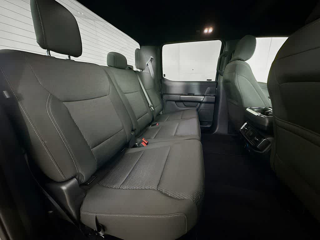 2023 Ford F-150 Base