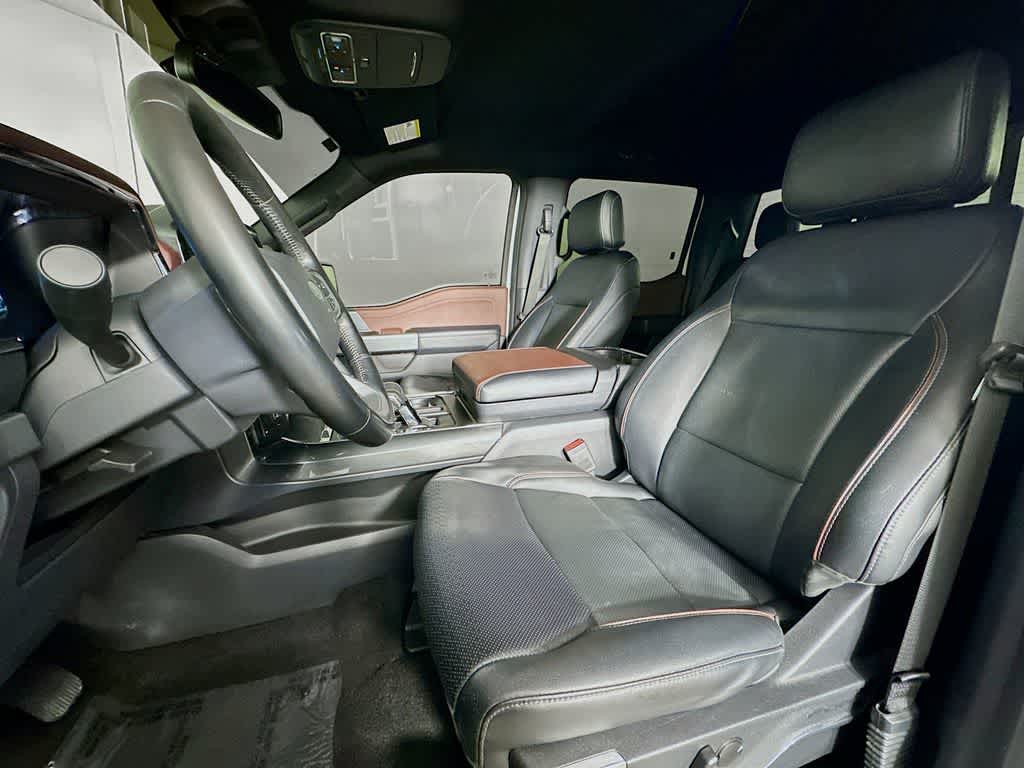 Ford F-150 LARIAT 2022