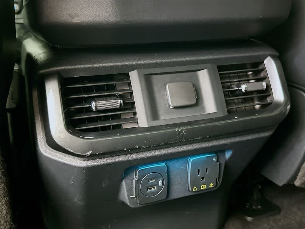 Ford F-150 LARIAT 2022