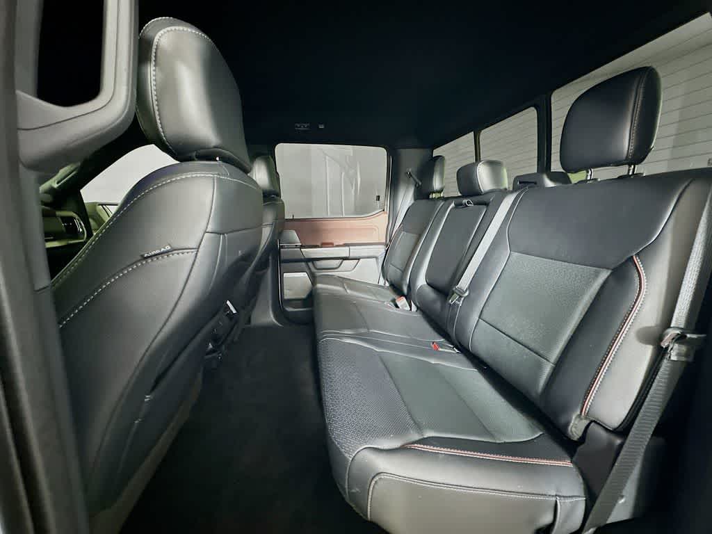 Ford F-150 LARIAT 2022