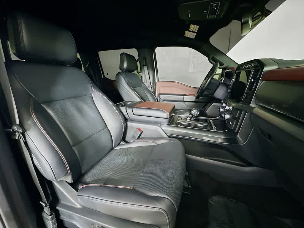 Ford F-150 LARIAT 2022