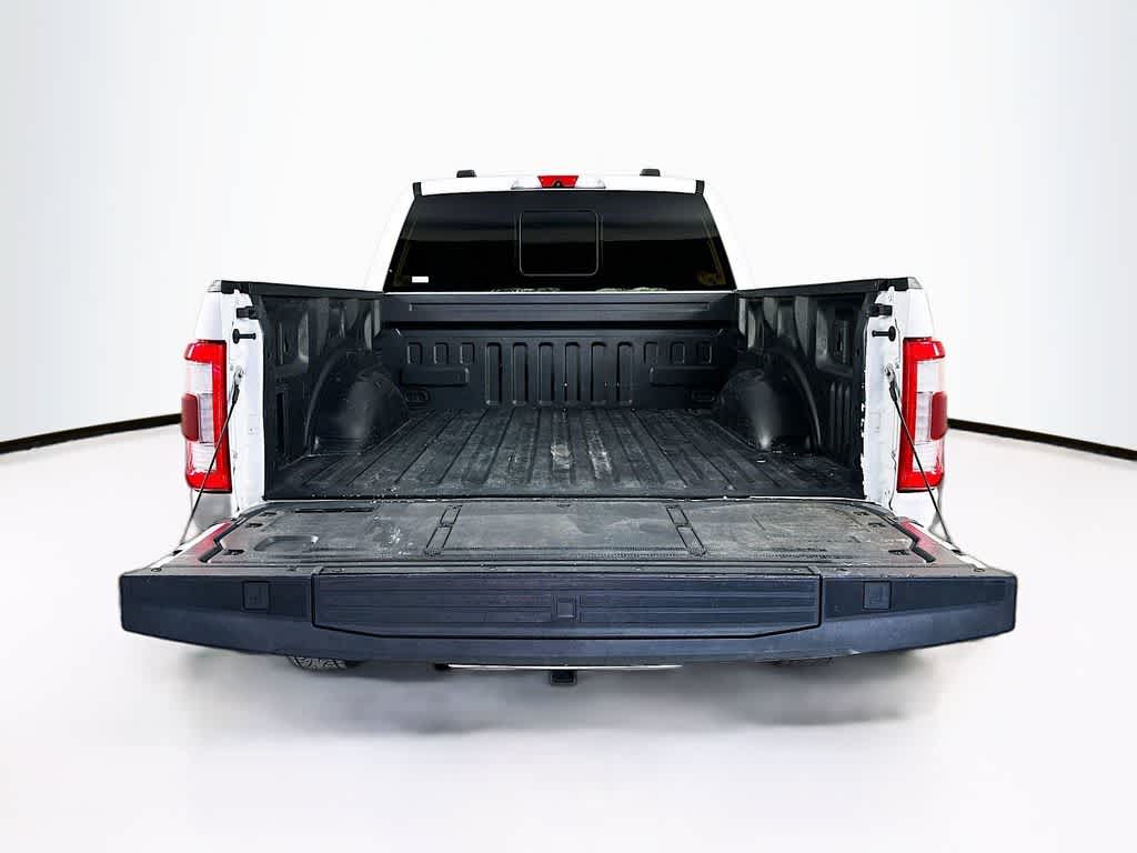 Ford F-150 LARIAT 2022