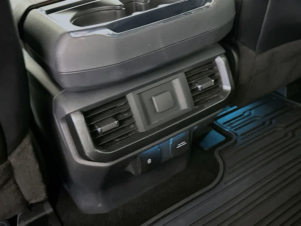 Ford F-150 LARIAT 2022