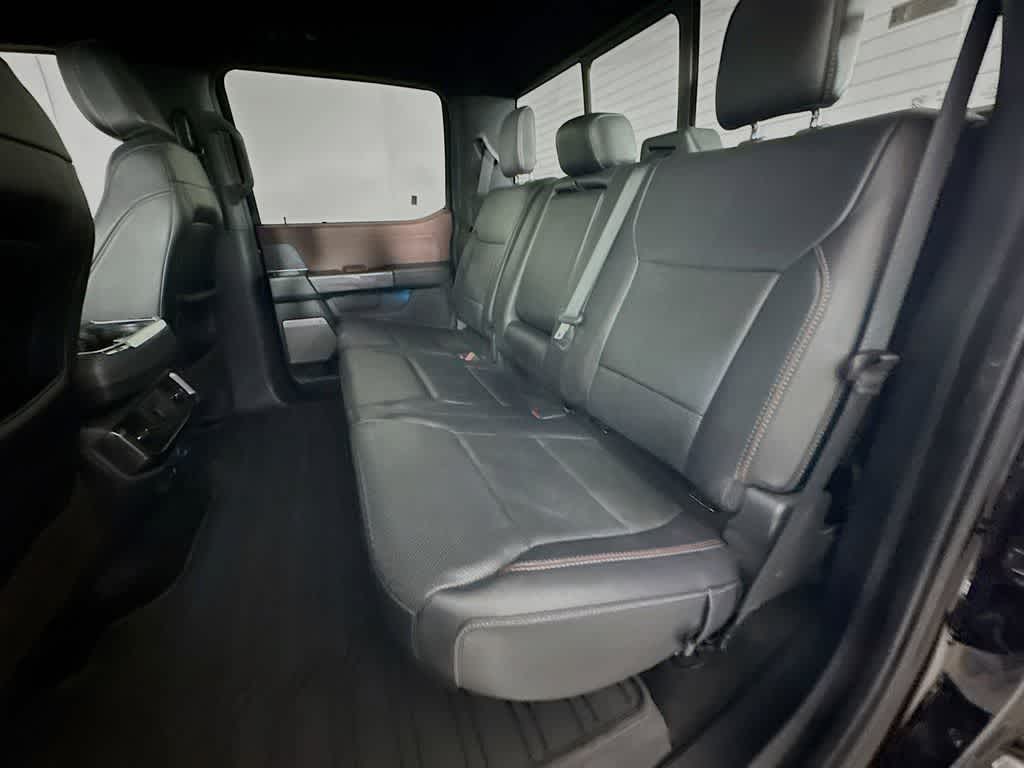 Ford F-150 LARIAT 2022