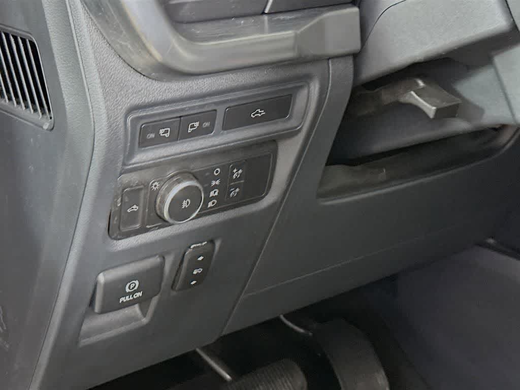 Ford F-150 LARIAT 2022