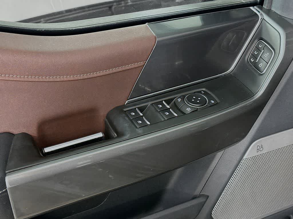 Ford F-150 LARIAT 2022