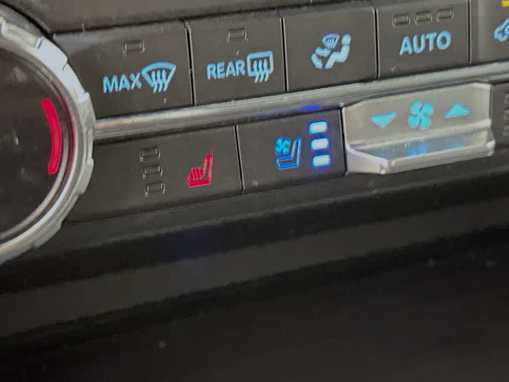 Ford F-150 LARIAT 2022