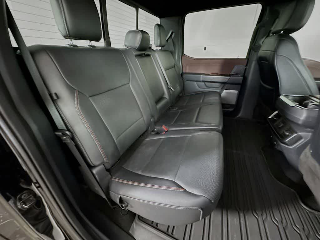 Ford F-150 LARIAT 2022