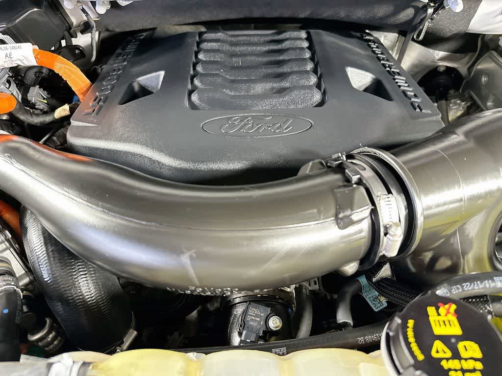 Ford F-150 LARIAT 2023
