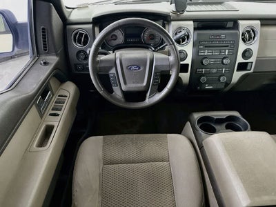 Ford F-150 Base 2010