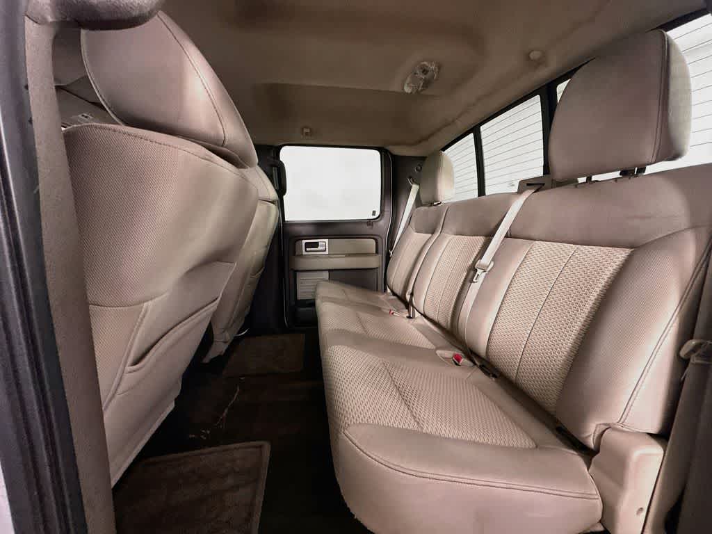 Ford F-150 Base 2010