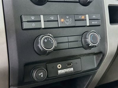 Ford F-150 Base 2010