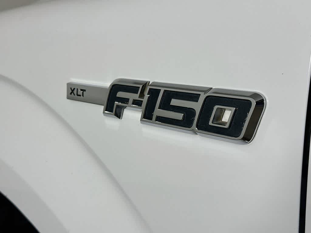 Ford F-150 Base 2010