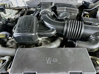 Ford F-150 Base 2010