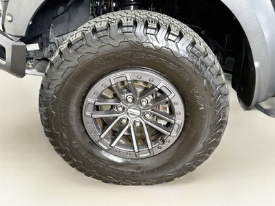 Ford F-150 Raptor 2020