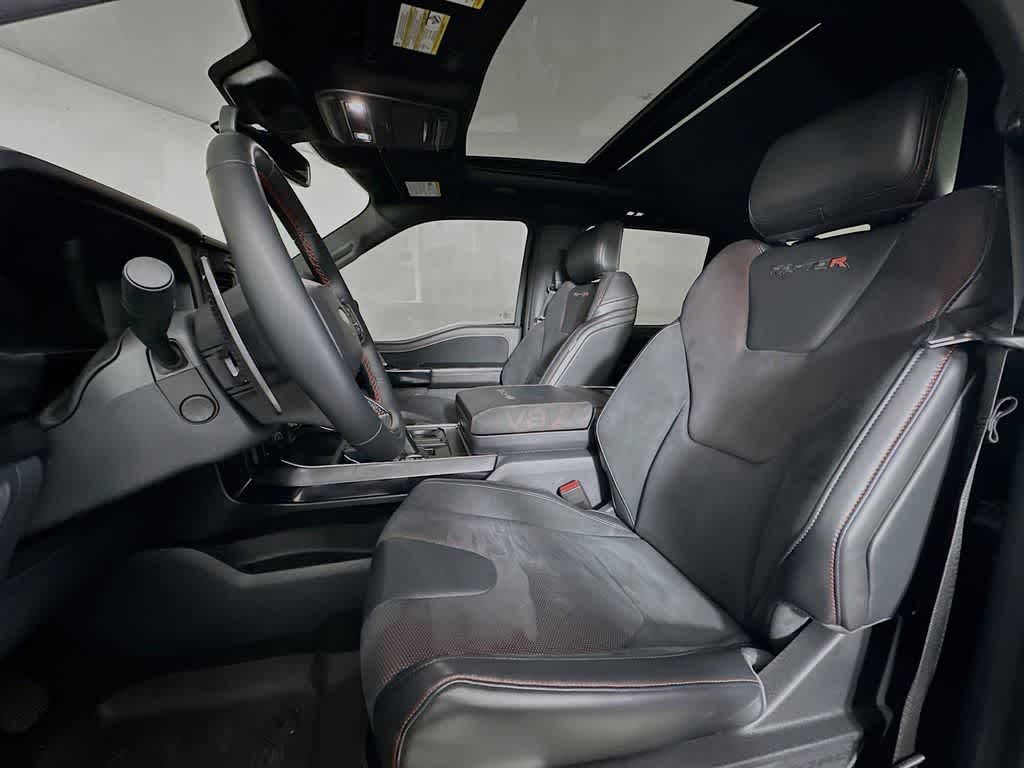 Ford F-150 Raptor 2024