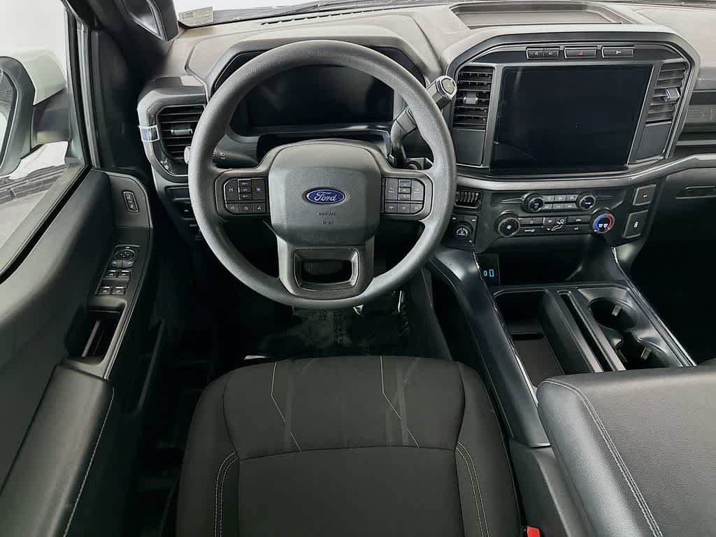 Ford F-150 STX 2024