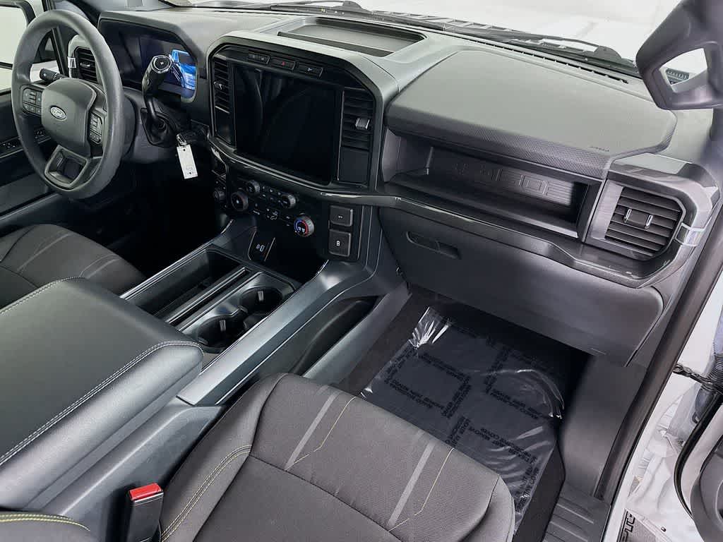 Ford F-150 STX 2024