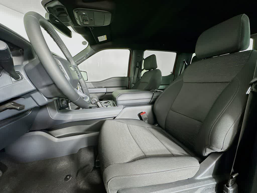 Ford F-150 XLT 2026