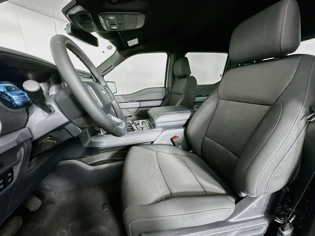 Ford F-150 XLT 2026