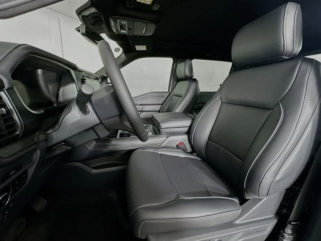 Ford F-150 LARIAT 2026