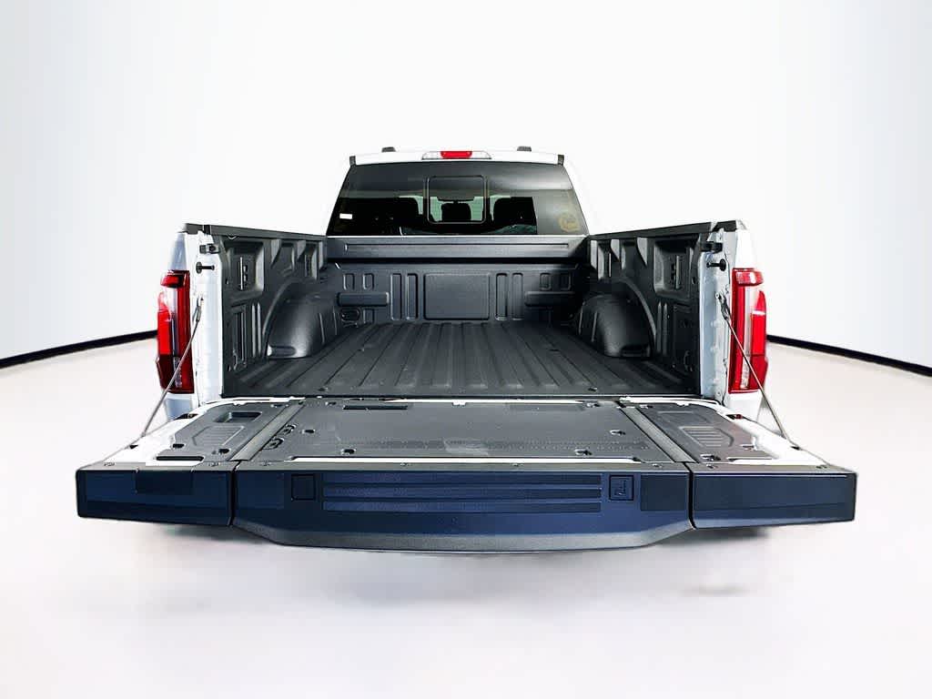 Ford F-150 LARIAT 2026