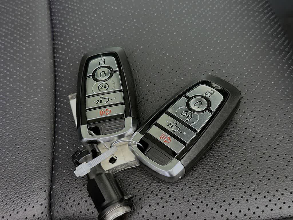 Ford F-150 LARIAT 2026