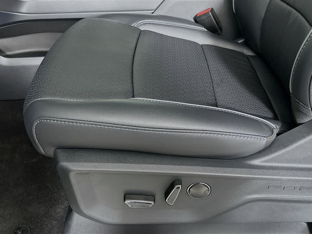 Ford F-150 LARIAT 2026