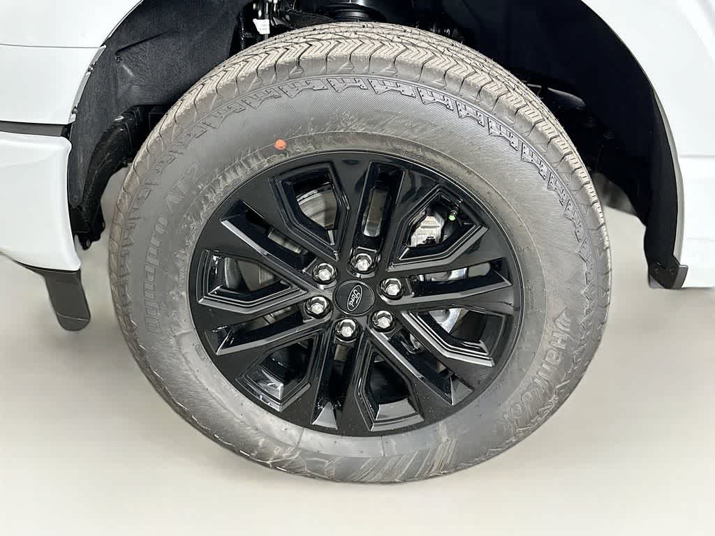 Ford F-150 LARIAT 2026