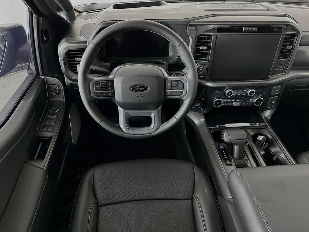 Ford F-150 LARIAT 2026