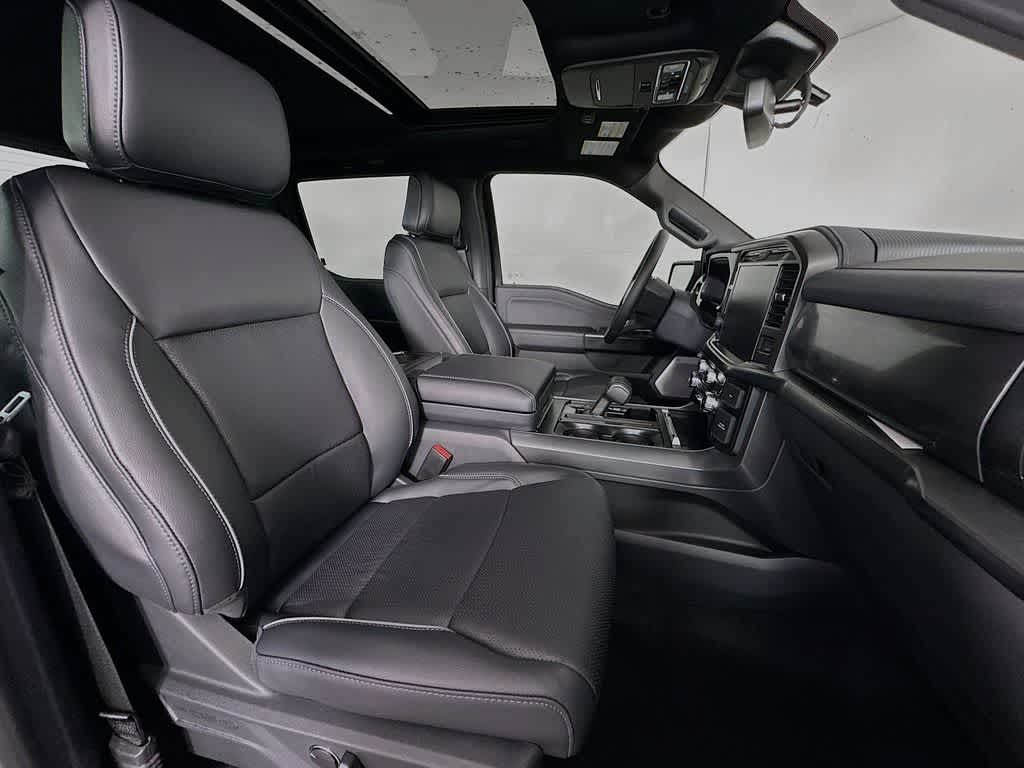 Ford F-150 LARIAT 2026