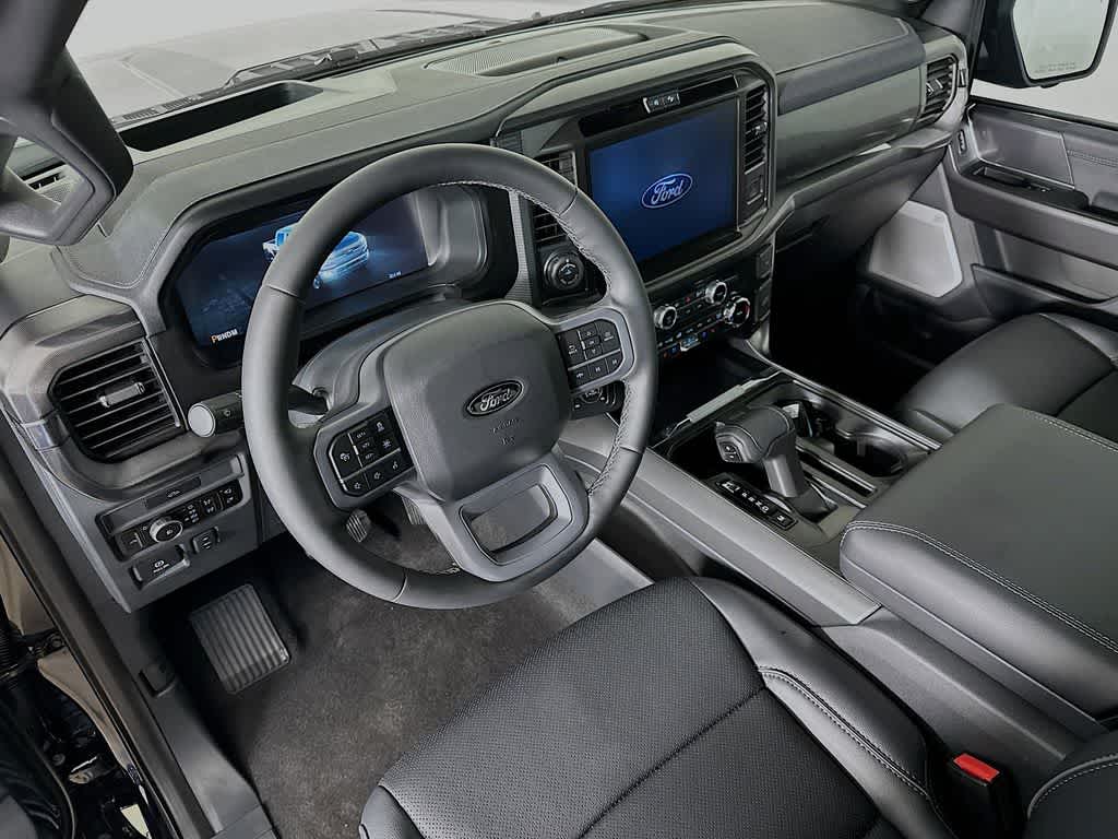 Ford F-150 LARIAT 2026