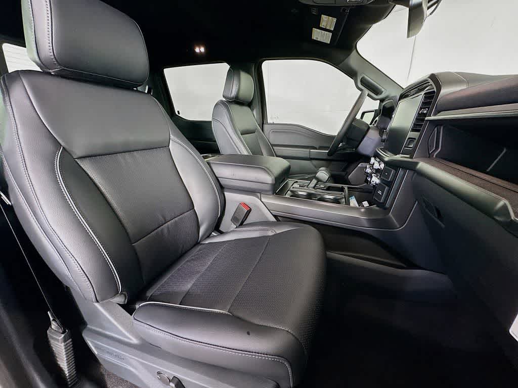 Ford F-150 LARIAT 2026