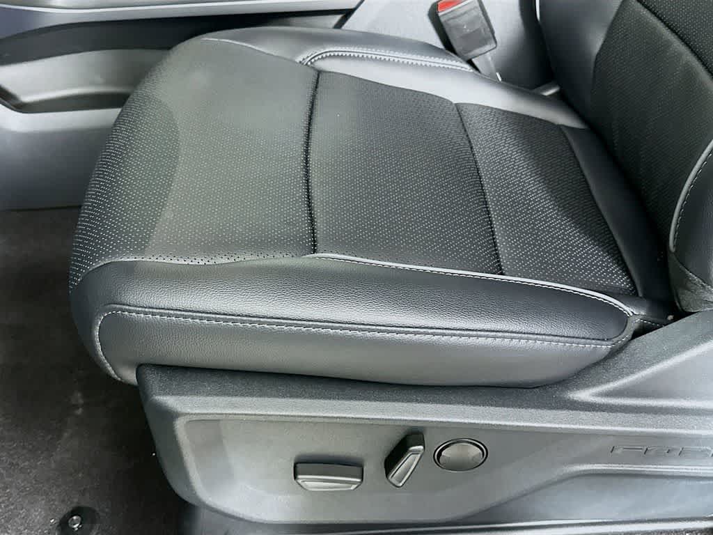 Ford F-150 LARIAT 2026