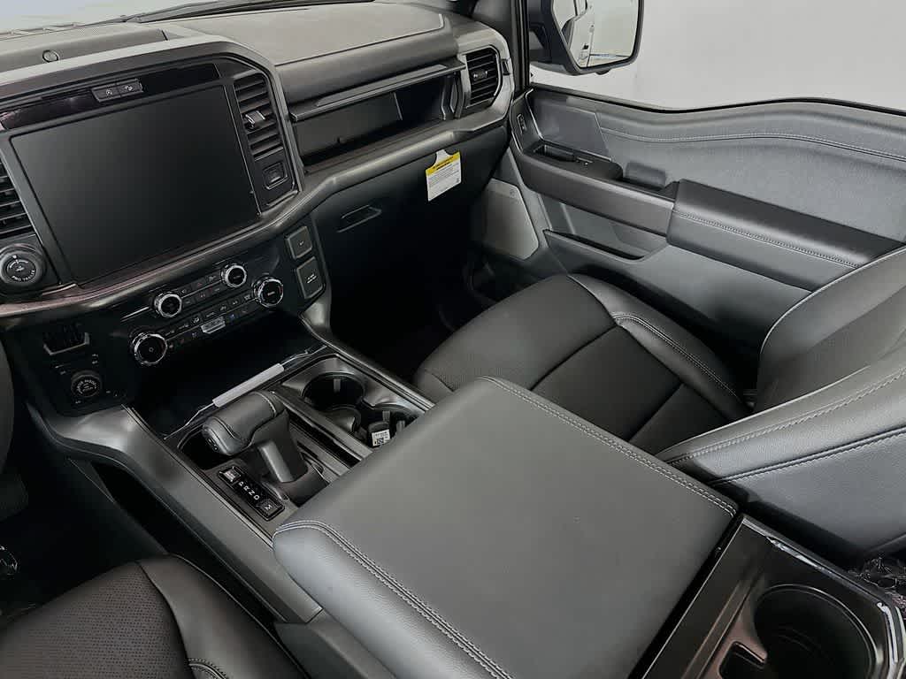 Ford F-150 LARIAT 2026