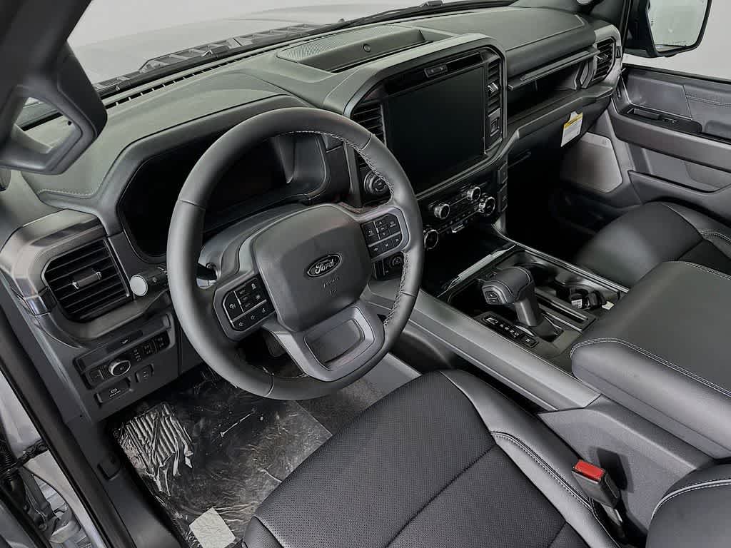Ford F-150 LARIAT 2026