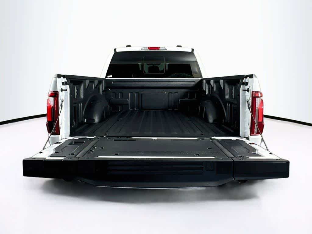 Ford F-150 LARIAT 2026