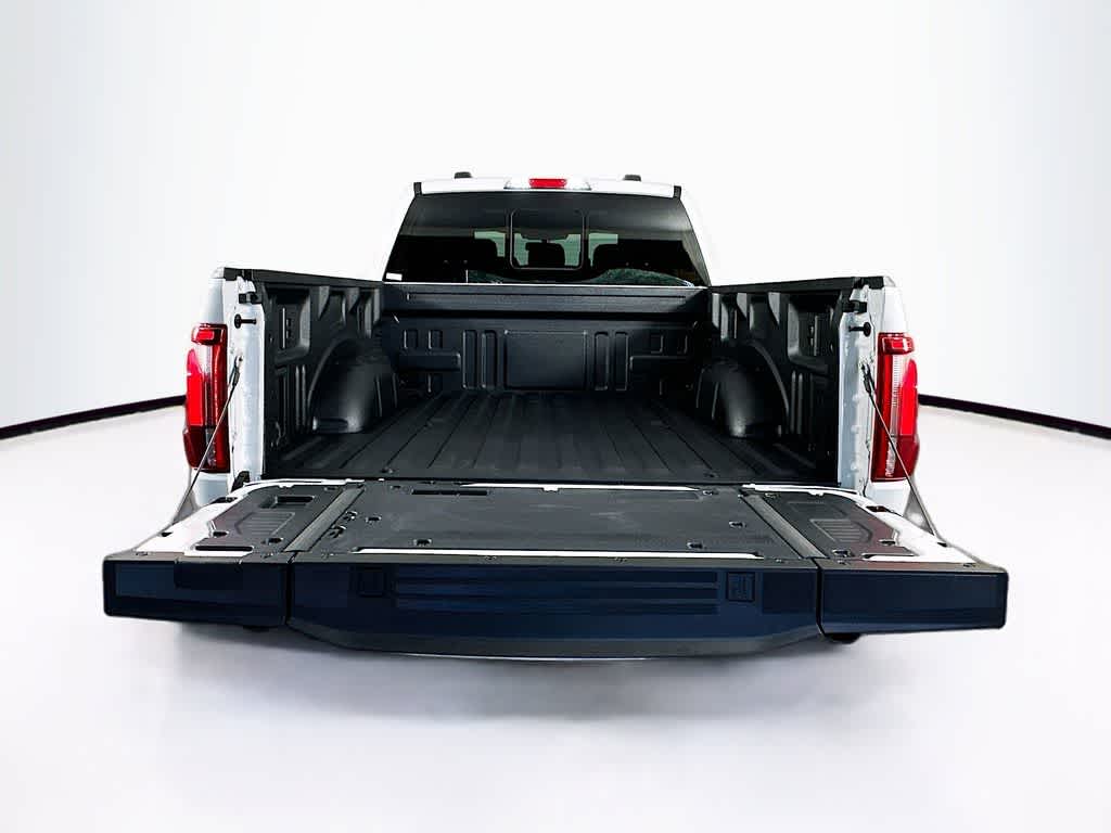 Ford F-150 LARIAT 2026